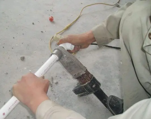 康巴什漏水维修电话